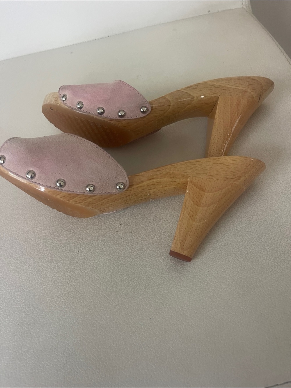 CHANEL Pink Leather Slide Mules with Silver CC Buckles - Picture 4 of 8